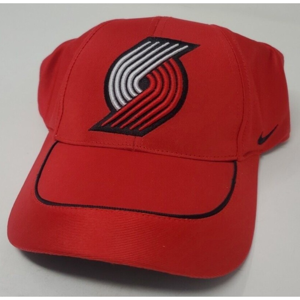 PORTLAND TRAIL BLAZERS Basketball NIKE Swoosh Flex VINTAGE Hat NEW Cap NBA Red